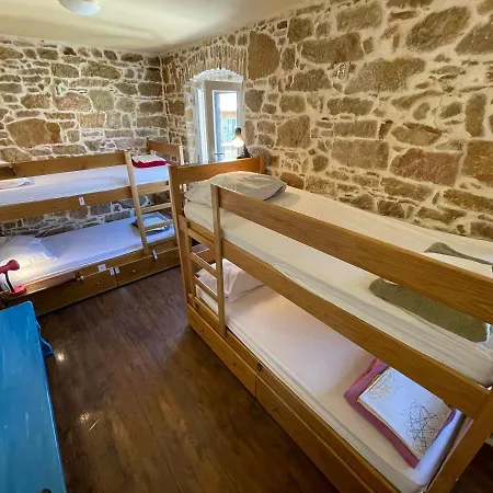 Hostel Tequila Bar (adults Only)