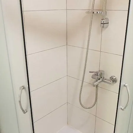 Hostel Tequila Bar (adults Only) *