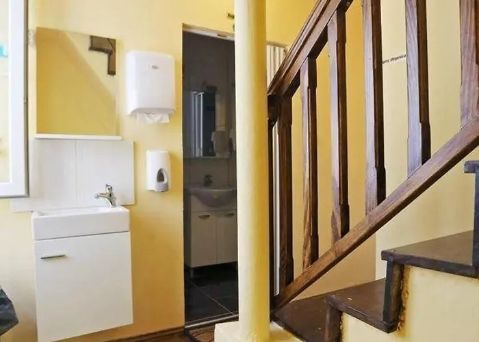 Tequila Bar (adults Only) Хостел Задар