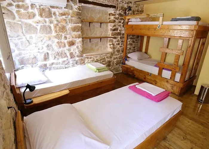 Tequila Bar (adults Only) Albergue Zadar